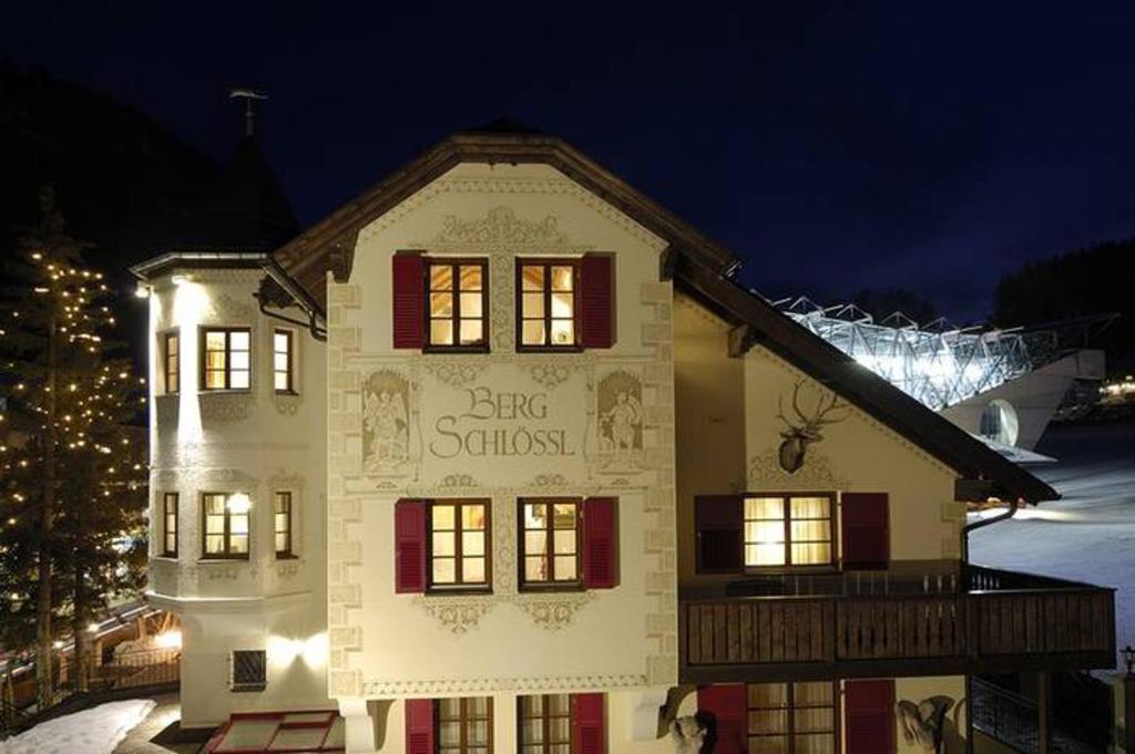 Das Bergschloessl - Very Special St. Anton am Arlberg Eksteriør bilde